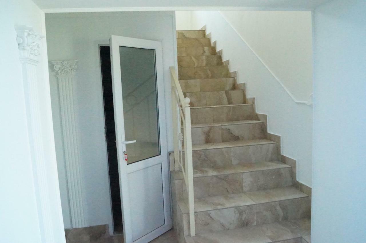Appartments Near 7 Km 5001155 Prilimanskoye المظهر الخارجي الصورة